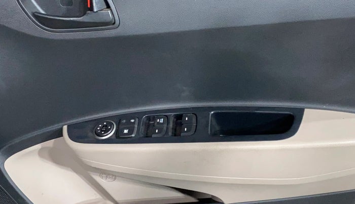 2018 Hyundai Grand i10 MAGNA 1.2 KAPPA VTVT, Petrol, Manual, 45,296 km, Driver Side Door Panels Control