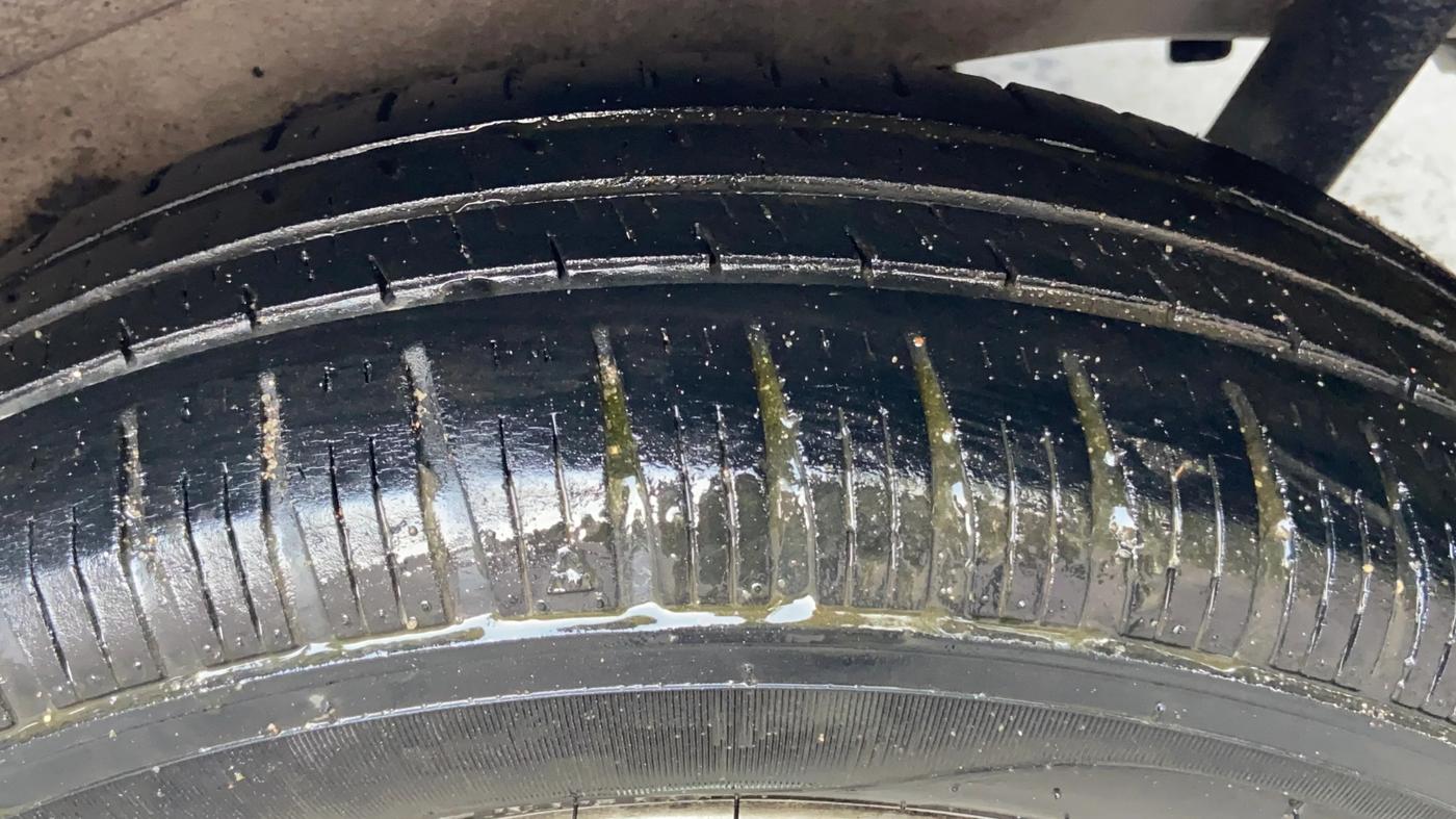 2013 Maruti Wagon R Stingray VXI, Petrol, Manual, 21,249 km, Left Rear Tyre Tread