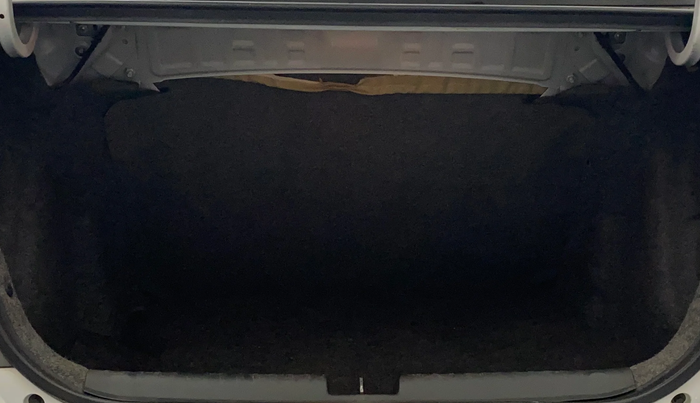 2015 Honda Amaze 1.2L I-VTEC VX, Petrol, Manual, 45,099 km, Boot Inside