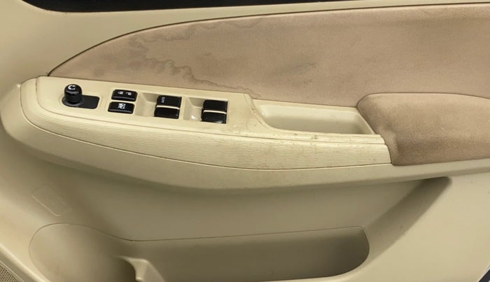 2019 Maruti Dzire VXI, Petrol, Manual, 29,578 km, Driver Side Door Panels Control