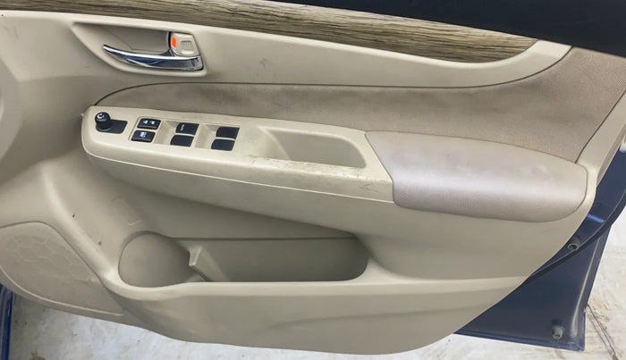 2019 Maruti Ciaz DELTA 1.5 SHVS MT PETROL, Petrol, Manual, 67,226 km, Driver Side Door Panels Control