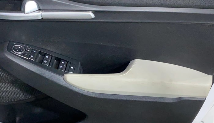 2022 KIA SELTOS HTK PLUS 1.5 IMT, Petrol, Manual, 32,615 km, Driver Side Door Panels Control