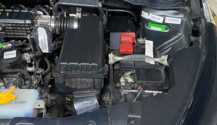 2025 Tata ALTROZ XZ PLUS PETROL, Petrol, Manual, 9,104 km, Engine View - Left