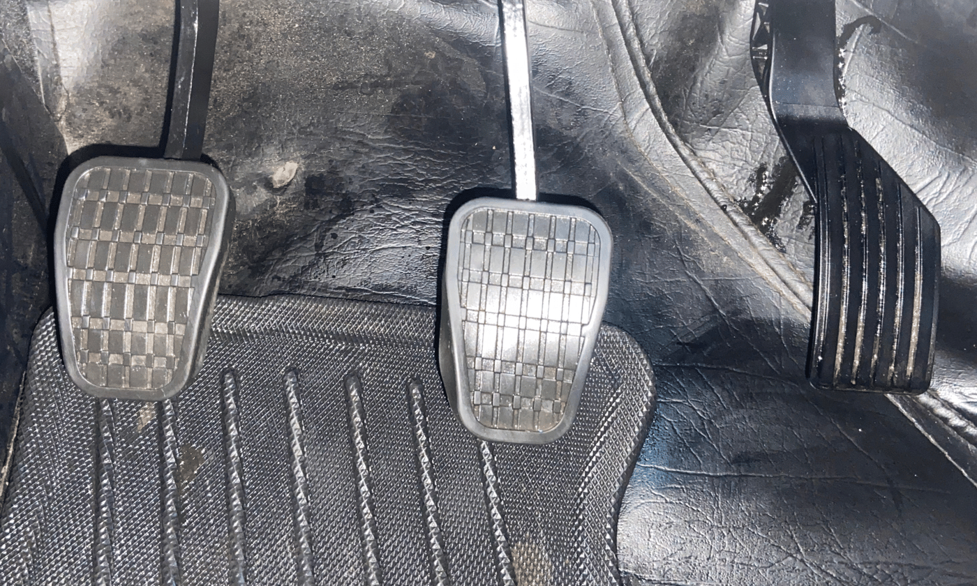 2025 Tata ALTROZ XZ PLUS PETROL, Petrol, Manual, 9,170 km, Pedals