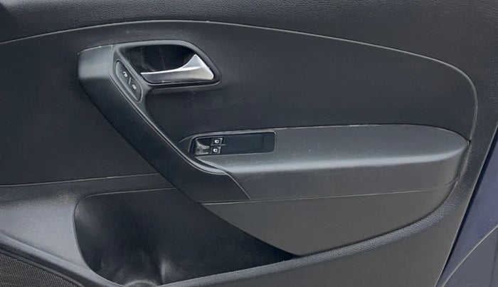 2014 Volkswagen Polo TRENDLINE 1.2L PETROL, Petrol, Manual, 57,320 km, Driver Side Door Panels Control