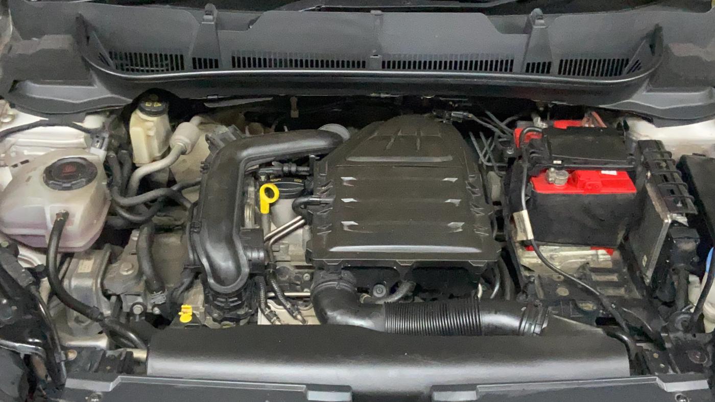 2021 Skoda KUSHAQ ACTIVE 1.0L TSI MT, Petrol, Manual, 59,363 km, Engine View