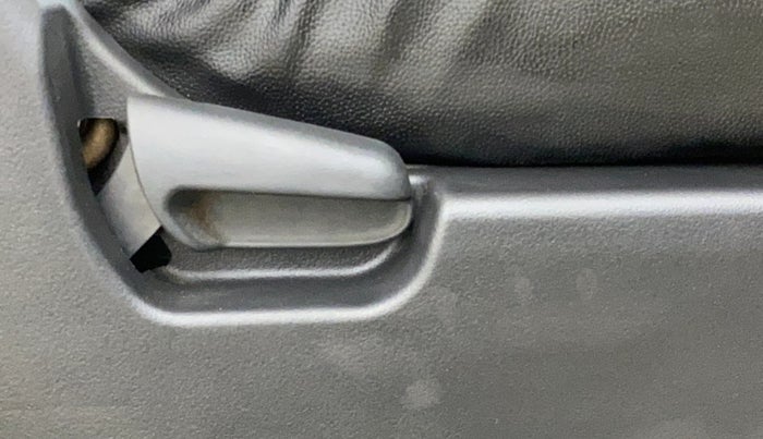 2015 Maruti Wagon R 1.0 VXI AMT, Petrol, Automatic, 23,546 km, Driver Side Adjustment Panel