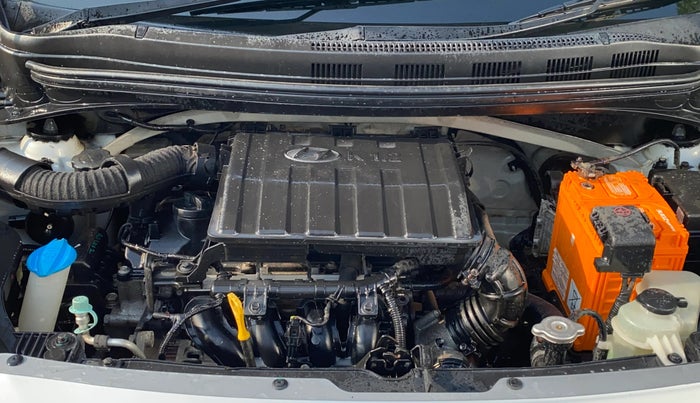 2014 Hyundai Xcent SX 1.2 (O), Petrol, Manual, 86,839 km, Engine View