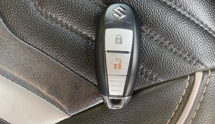 2021 Maruti Vitara Brezza VXI, CNG, Manual, 70,231 km, Key Close Up