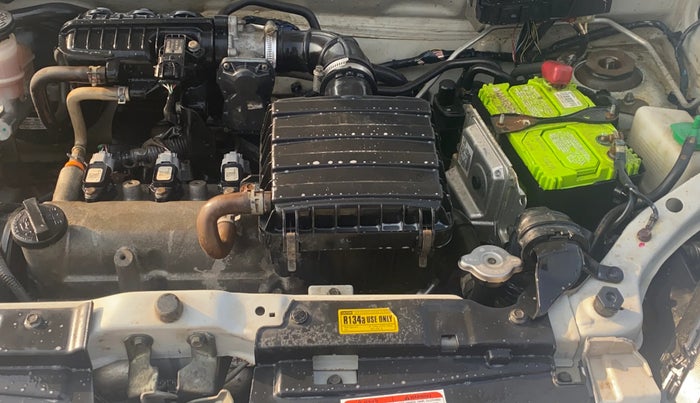 2017 Maruti Alto 800 LXI, Petrol, Manual, 74,892 km, Engine View - Left
