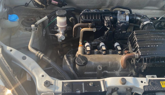 2017 Maruti Alto 800 LXI, Petrol, Manual, 74,892 km, Engine View - Right