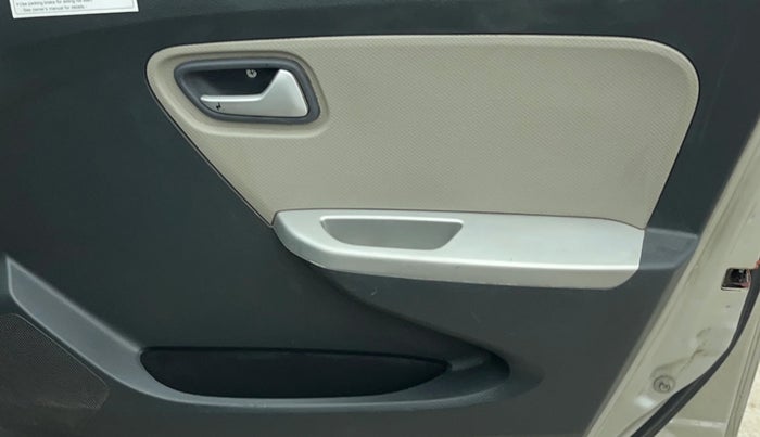 2015 Maruti Alto K10 VXI AMT, Petrol, Automatic, 31,358 km, Driver Side Door Panels Control