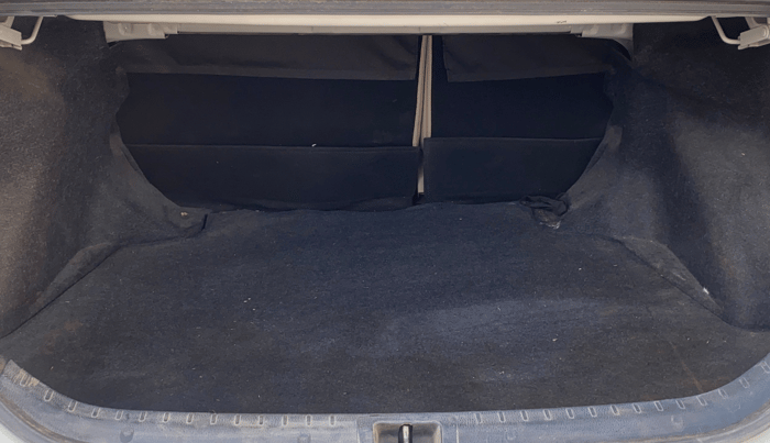 2016 Toyota Corolla Altis JS PETROL, Petrol, Manual, 74,046 km, Boot Inside