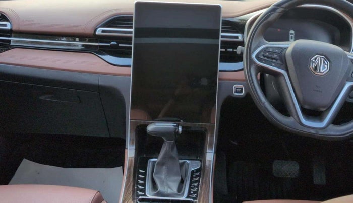 2023 MG HECTOR PLUS SHARP PRO 1.5 PETROL TURBO CVT 6 STR, Petrol, Automatic, 21,069 km, Air Conditioner