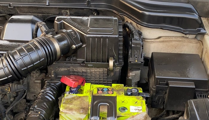 2020 Mahindra XUV300 W8 1.5 DIESEL, Diesel, Manual, 79,449 km, Engine View - Left