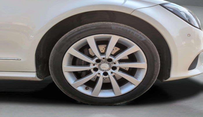 2015 Mercedes Benz CLS Class CLS 250 CDI, Diesel, Automatic, 31,794 km, Right Front Wheel