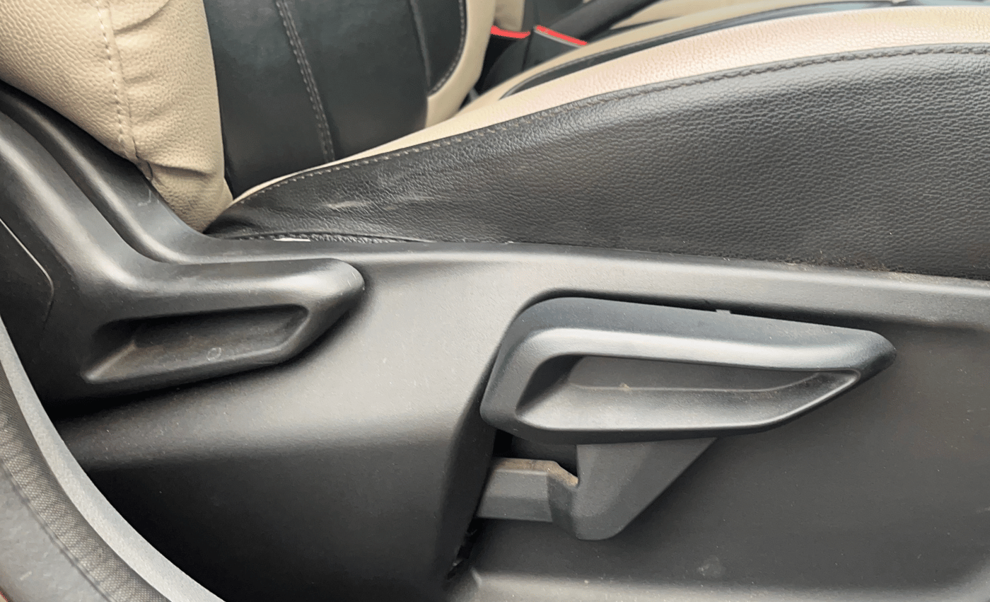 2021 Tata TIGOR XZA PLUS PETROL, Petrol, Automatic, 48,210 km, Driver Side Adjustment Panel