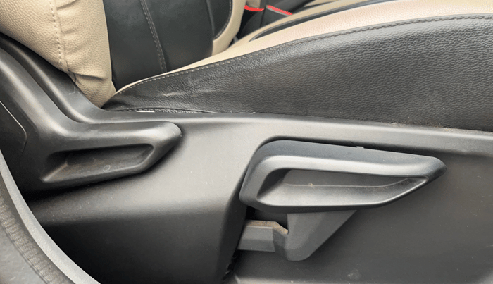2021 Tata TIGOR XZA PLUS PETROL, Petrol, Automatic, 48,210 km, Driver Side Adjustment Panel
