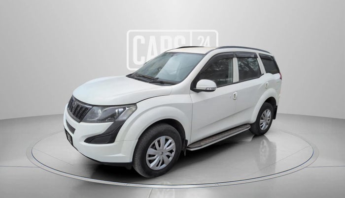 2017 Mahindra XUV500 W4, Diesel, Manual, 63,991 km, Left Front Diagonal