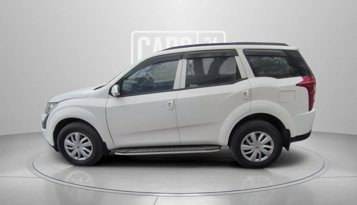 2017 Mahindra XUV500 W4, Diesel, Manual, 63,991 km, Left Side