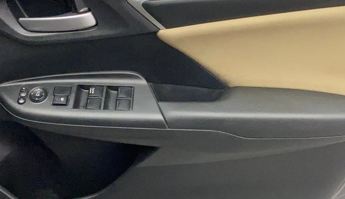 2017 Honda Jazz 1.2L I-VTEC V, Petrol, Manual, 1,16,273 km, Driver Side Door Panels Control