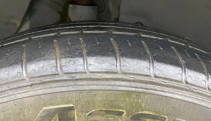 2017 Hyundai Creta SX PLUS 1.6 PETROL, Petrol, Manual, 71,372 km, Right Rear Tyre Tread