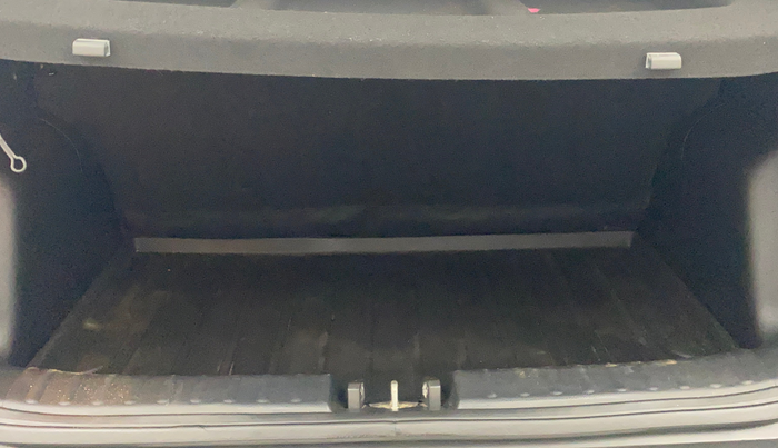 2021 KIA SONET HTX 1.0 IMT, Petrol, Manual, 62,054 km, Boot Inside