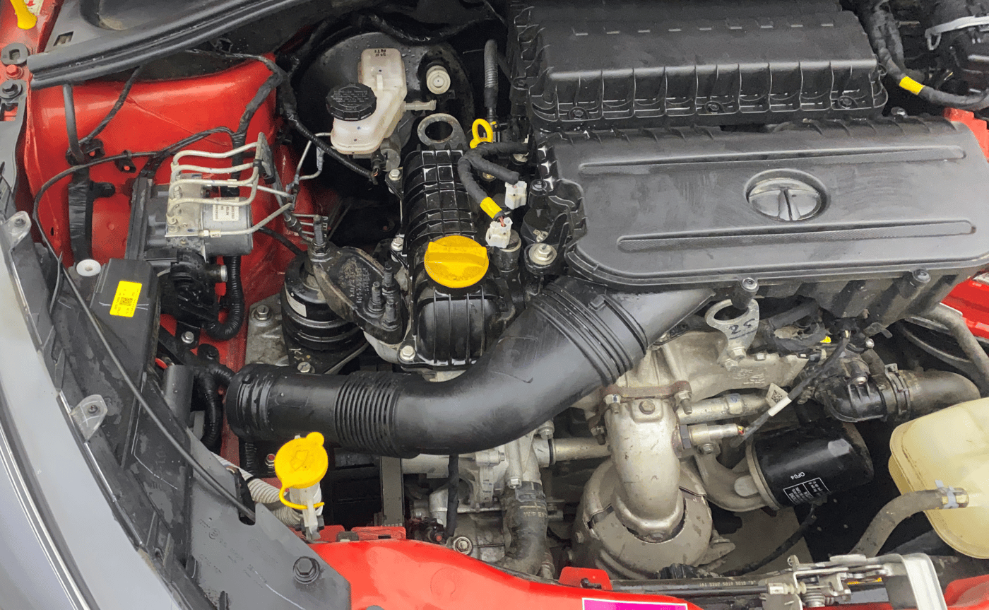 2023 Tata Tiago XT (O) PETROL, Petrol, Manual, 1,632 km, Engine View - Right