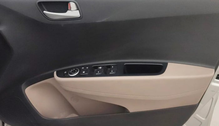 2015 Hyundai Grand i10 ASTA (O) 1.2 KAPPA VTVT, Petrol, Manual, 48,644 km, Driver Side Door Panels Control