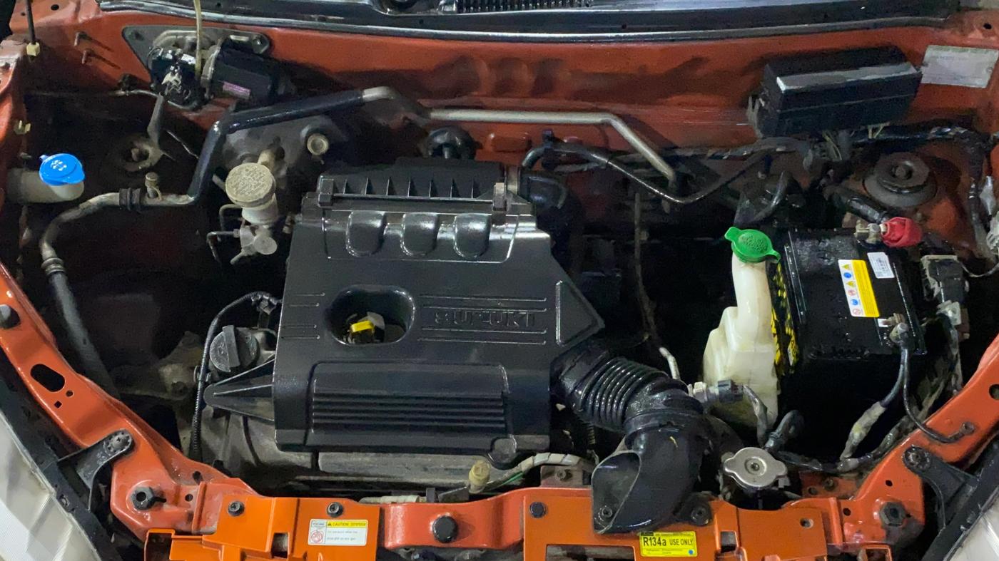 2015 Maruti Alto K10 VXI, Petrol, Manual, 43,008 km, Engine View