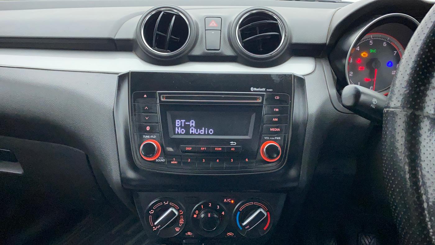2021 Maruti Swift VXI D, Petrol, Manual, 82,896 km, Air Conditioner