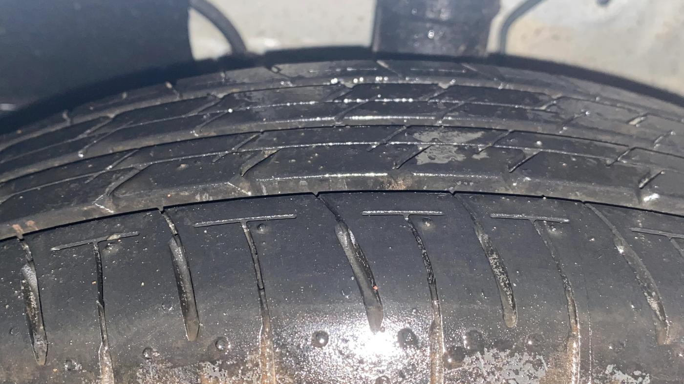 2025 Maruti Celerio LXI, Petrol, Manual, 197 km, Left Front Tyre Tread