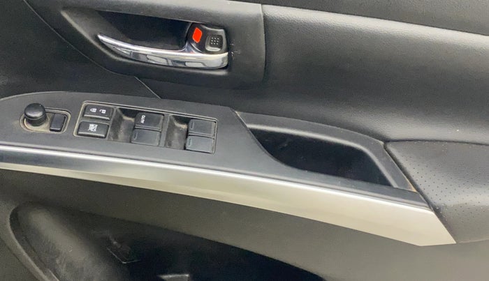 2017 Maruti S Cross ALPHA 1.3, Diesel, Manual, 87,011 km, Driver Side Door Panels Control