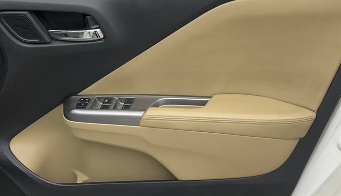 2015 Honda City 1.5L I-VTEC VX, Petrol, Manual, 52,992 km, Driver Side Door Panels Control