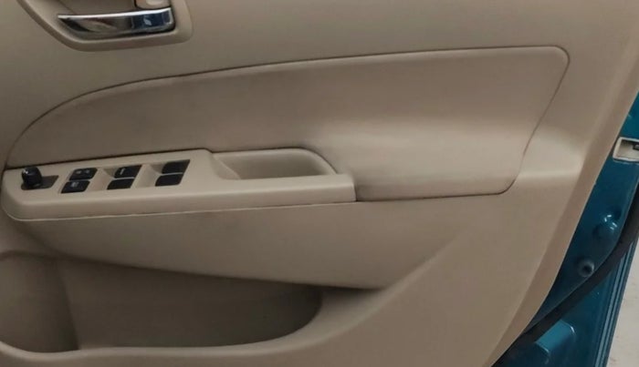 2015 Maruti Swift Dzire VXI, Petrol, Manual, 61,222 km, Driver Side Door Panels Control