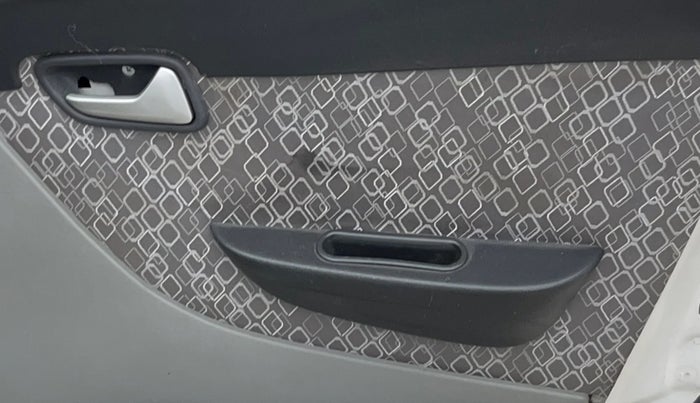 2017 Maruti Alto 800 LXI, Petrol, Manual, 35,960 km, Driver Side Door Panels Control