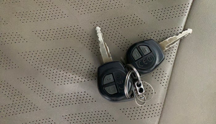 2023 Maruti New Wagon-R VXI 1.0, Petrol, Manual, 37,857 km, Key Close Up