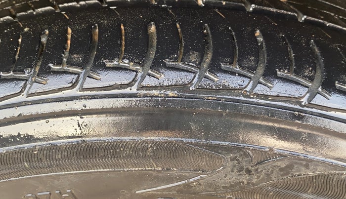 2020 Hyundai NEW I20 Asta 1.0 GDI Turbo IMT, Petrol, Manual, 45,413 km, Right Rear Tyre Tread