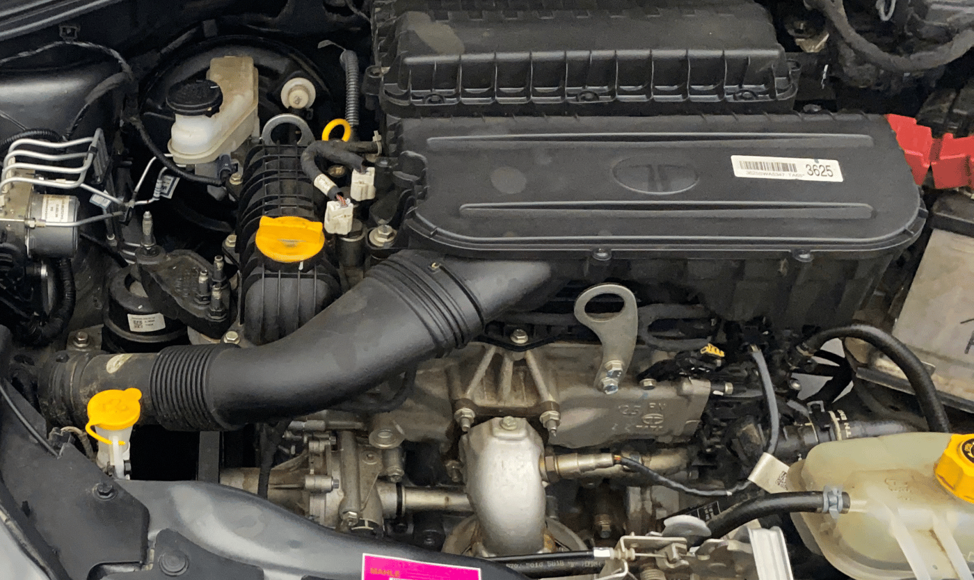 2025 Tata Tiago XM PETROL, Petrol, Manual, 4,416 km, Engine View - Right