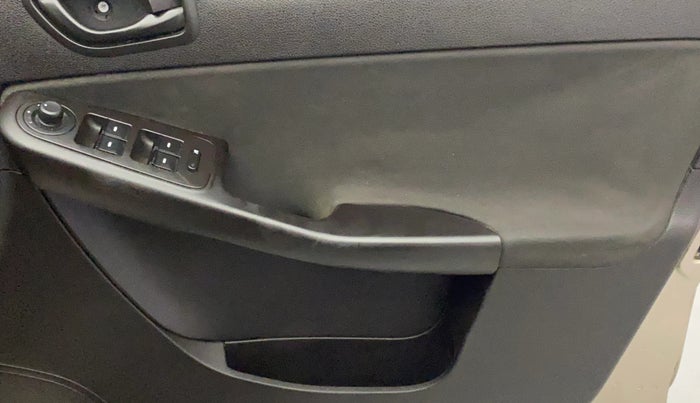 2014 Tata Zest XMS PETROL, Petrol, Manual, 33,924 km, Driver Side Door Panels Control