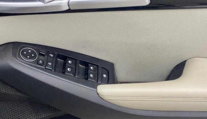 2021 KIA SELTOS HTX 1.5 PETROL, Petrol, Manual, 48,395 km, Driver Side Door Panels Control