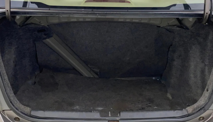 2014 Honda Amaze 1.2L I-VTEC S, Petrol, Manual, 99,082 km, Boot Inside