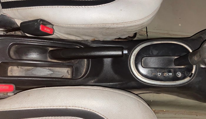 2020 Nissan Micra XV CVT, Petrol, Automatic, 79,380 km, Gear Lever