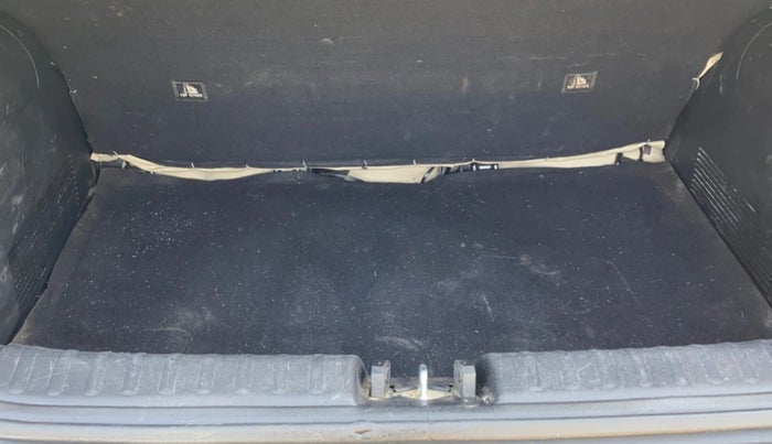 2023 KIA SONET 	 HTX 1.0 TURBO DCT, Petrol, Automatic, 39,843 km, Boot Inside