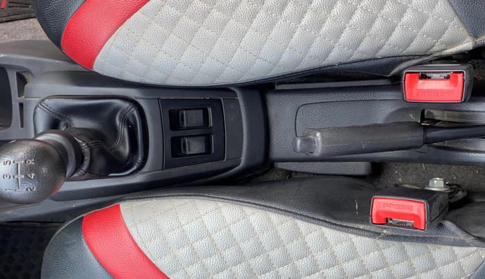2017 Maruti Alto 800 LXI, Petrol, Manual, 40,200 km, Gear Lever