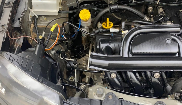 2018 Renault Kwid RXT 1.0 (O), Petrol, Manual, 43,357 km, Engine View - Right