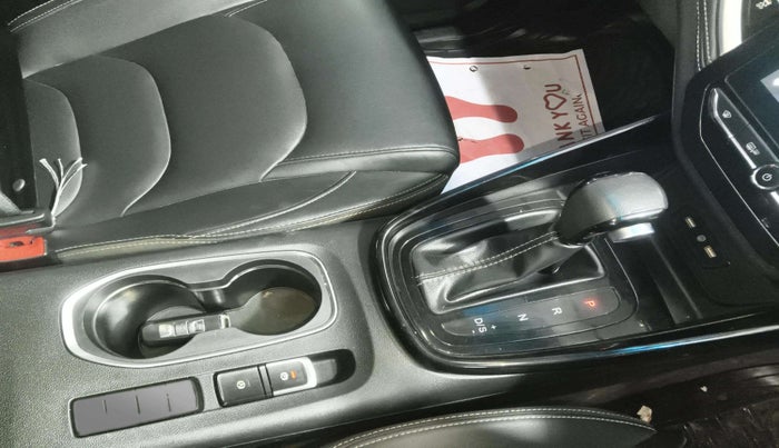 2019 MG HECTOR SHARP 1.5 DCT PETROL, Petrol, Automatic, 1,15,634 km, Gear Lever