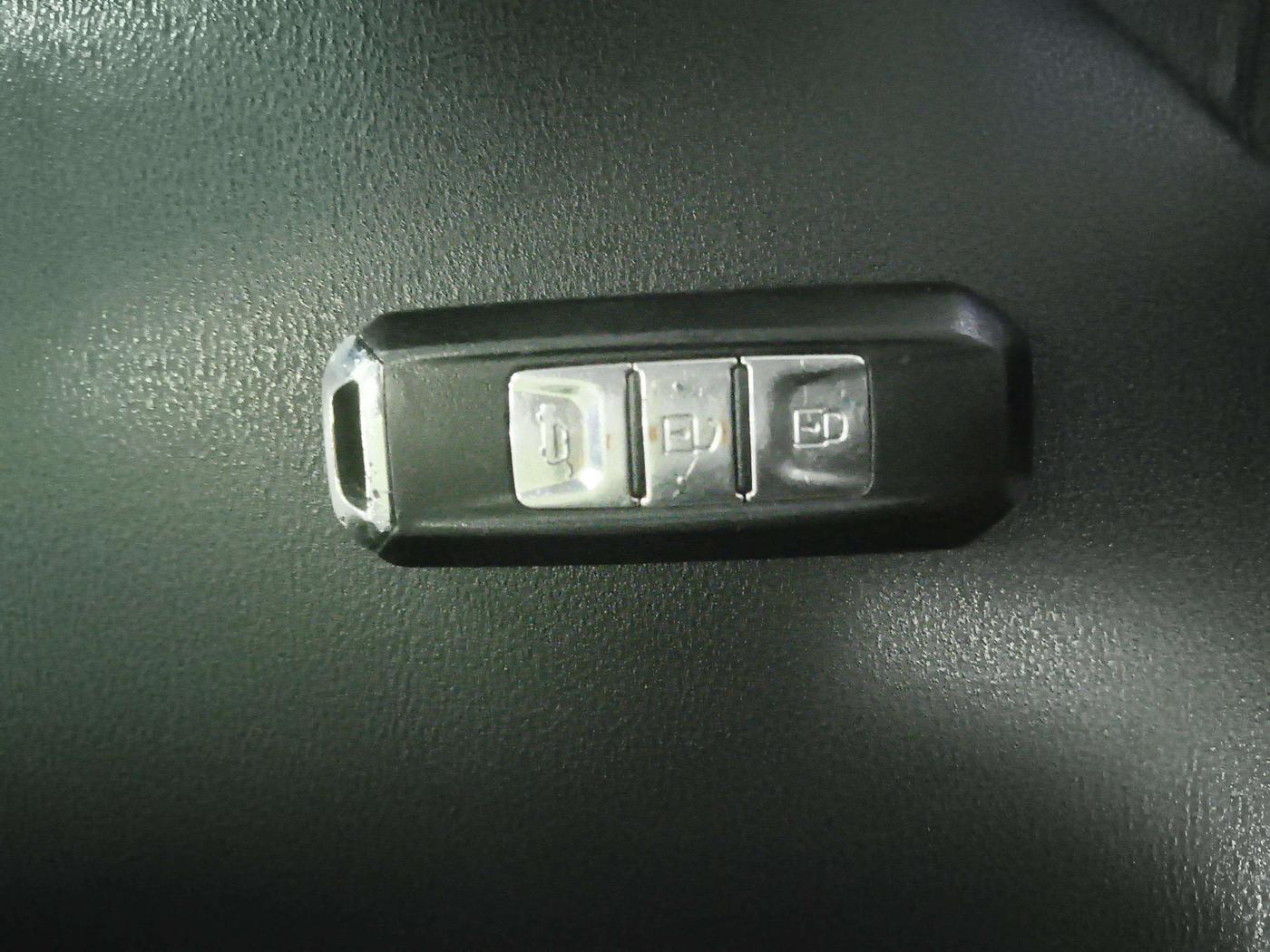 2019 MG HECTOR SHARP 1.5 DCT PETROL, Petrol, Automatic, 1,15,634 km, Key Close Up