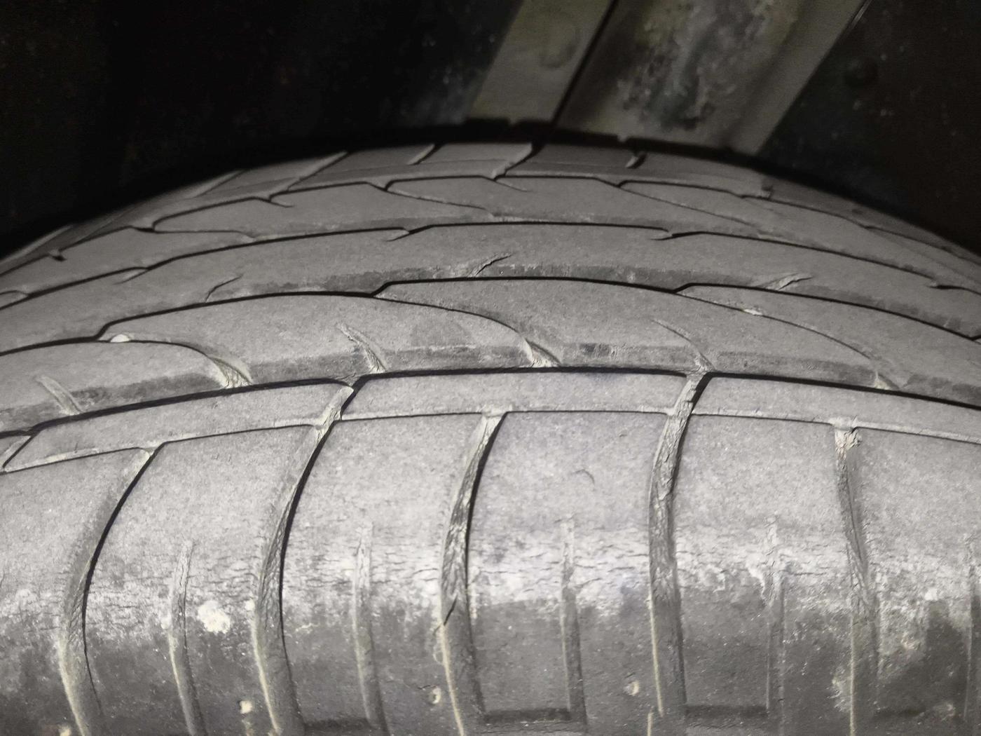 2019 MG HECTOR SHARP 1.5 DCT PETROL, Petrol, Automatic, 1,15,634 km, Left Rear Tyre Tread