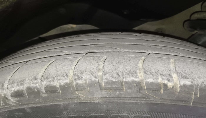 2019 MG HECTOR SHARP 1.5 DCT PETROL, Petrol, Automatic, 1,15,634 km, Right Rear Tyre Tread